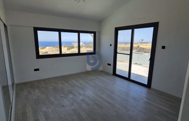 Önü Kapanmaz deniz manzaralı 3+1 villa