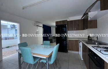 GİRNE MERKEZDE EŞYALI KİRALIK TRİPLEKS VİLLA