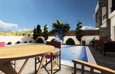 İskele Boğaz’da Deniz Manzaralı Havuzlu Villa