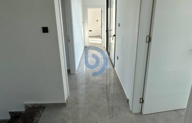 Yeniboğaziçi’nde Denize 600 Metre Mesafede Tam Müstakil Villa