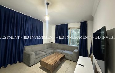 GİRNE MERKEZDE EŞYALI KİRALIK TRİPLEKS VİLLA