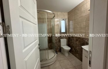 GİRNE MERKEZDE EŞYALI KİRALIK TRİPLEKS VİLLA