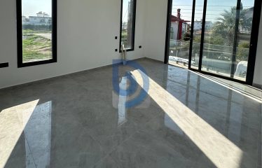 Yeniboğaziçi’nde Denize 600 Metre Mesafede Tam Müstakil Villa