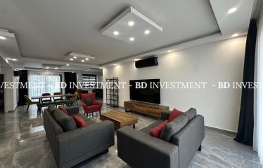 ALSANCAK’TA LÜKS VE KONFORU BİR ARADA SUNAN 3+1 KİRALIK VİLLA