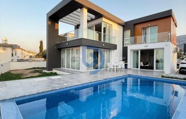 Ozanköy’de Satılık Tam Müstakil Özel Havuzlu Villla