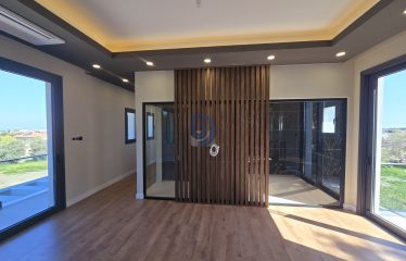 Ultra Lüks Türk Koçanlı Villa | 4+1 | 460 m² Kapalı Alan | Özel Havuz + Sinema Odası Altyapılı