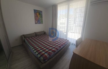 Girne Merkezinde Tüm Vergiler Ödenmiş, Full Eşyalık Lüks Daire