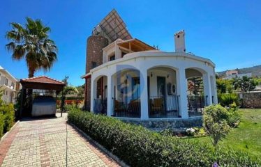 Bahçeli’de Deniz ve Dağ Manzaralı Tam Müstakil Muhteşem Villa
