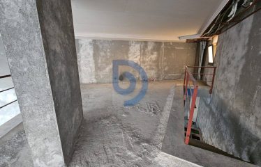 Lefkoşa’nın En Prestijli Sitesinde Satılık Dükkan