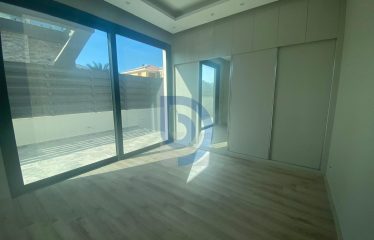Çatalköy Denize Sıfır Lüks Villa