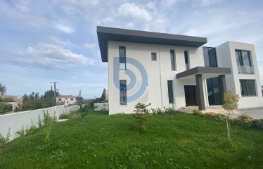 Çatalköy Denize Yürüme Mesafesi Satılık Villa