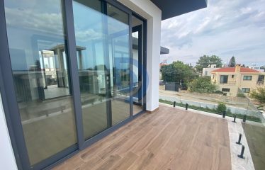 Çatalköy Denize Yürüme Mesafesi Satılık Villa