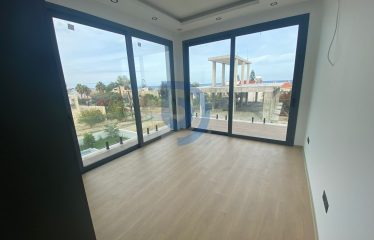 Çatalköy Denize Yürüme Mesafesi Satılık Villa