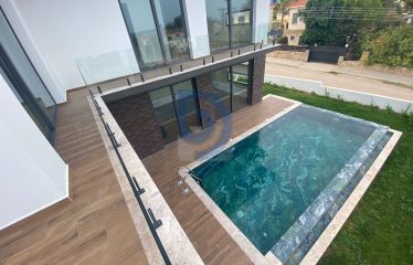 Çatalköy Denize Yürüme Mesafesi Satılık Villa