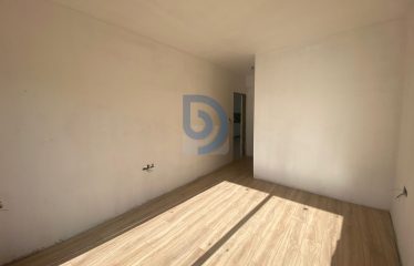 Girne Lapta Fırsat Fiyatlı Satılık Penthouse ve Ara Kat Daireler