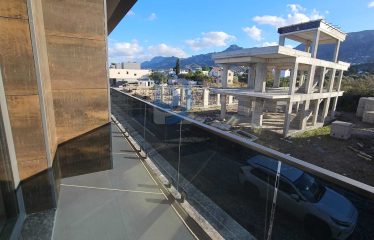 Girne Edremit Satılık Ultra Lüks Villa