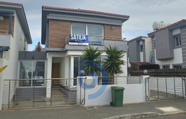 Yenikent Merkezinde 4+1 Tam Müstakil Villa