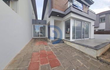 Yenikent Merkezinde 4+1 Tam Müstakil Villa