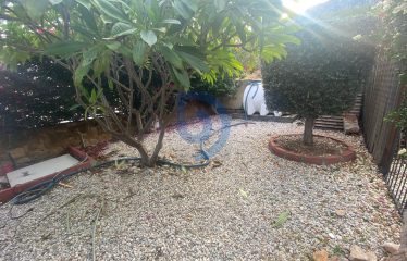 Lapta Satılık Özel Havuzlu Villa