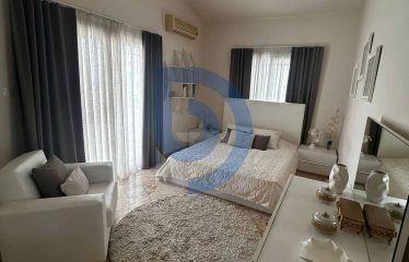 ​​​ ​​​ Zeytinlik Merkezinde 240 m² Penthouse Daire ​​​