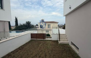 Çatalköy Satılık Özel Havuzlu Villa