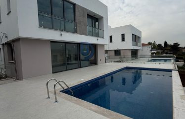 Çatalköy Satılık Özel Havuzlu Villa