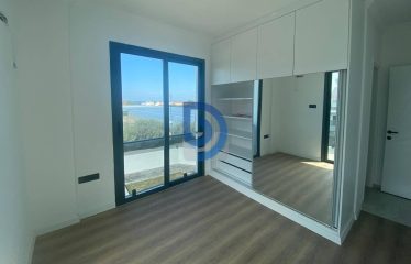 Alsancak’ta Denize 300 Metre Mesafede Sıfır Daireler