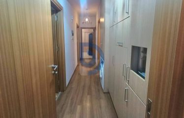 Göçmenköy Merkezinde Full Eşyalı Geniş Daire