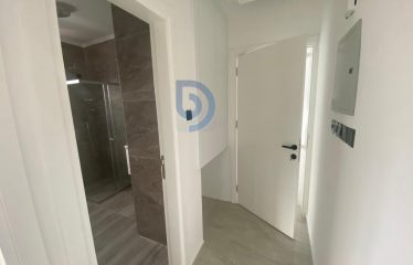 Alsancak Satılık 3+1 Zemin Kat Bahçeli Daire