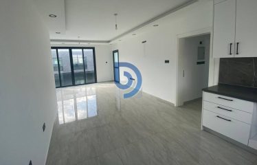 Alsancak’ta Denize 300 Metre Mesafede Sıfır Daireler