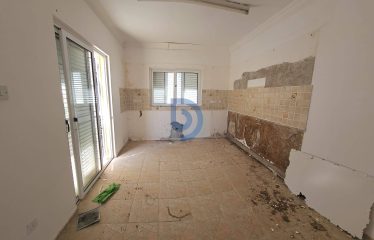 İskele’de Sahile 200 Metre Mesafede 4+1 Gerniş Bahçeli Villa