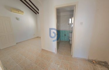 İskele’de Sahile 200 Metre Mesafede 4+1 Gerniş Bahçeli Villa