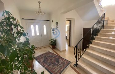 Girne Lapta Satılık Özel Havuzlu 4+1 Villa