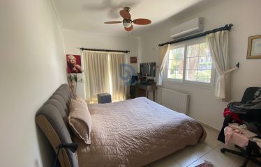 Girne Lapta Satılık Özel Havuzlu 4+1 Villa