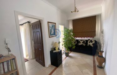 Girne Lapta Satılık Özel Havuzlu 4+1 Villa
