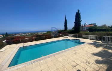 Girne Lapta Satılık Özel Havuzlu 4+1 Villa