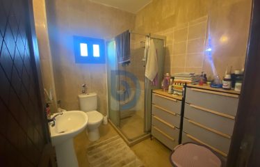 Karşıyaka Satılık Özel Havuzlu Taş Villa