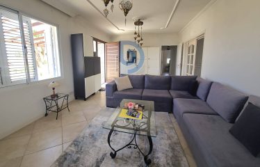 Yeşiltepe’de Acil Satılık 1804 m² Bahçe İçinde 3+1 Villa