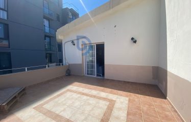 Girne Merkez Satılık Penthouse 3+1 Daire