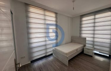 Kıbrıs Girne Lapta Bölgesinde Merkezi Sistemli , Site İçinde Satılık 2+1 Daire