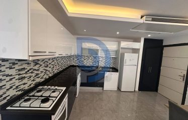 Kıbrıs Girne Lapta Bölgesinde Merkezi Sistemli , Site İçinde Satılık 2+1 Daire