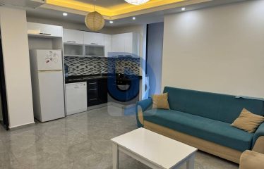 Kıbrıs Girne Lapta Bölgesinde Merkezi Isıtma ve Soğutma Sistemli , Site İçinde Satılık 1+1 Daire