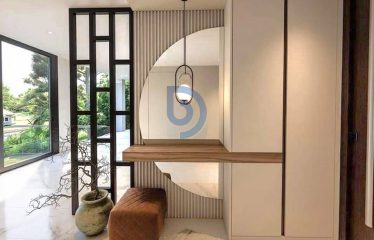 Karmi’de Satılık Ultralüx 1 Dönüm İçinde 5 Yatak Odalı Villa