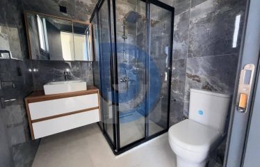 Kıbrıs Girne Çatalköy Bölgesinde Satılık 6+1 Triplex Villa