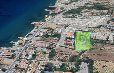 Lapta Sahiline 250 Metre Mesafede Türk Koçan 9.987 m2 Arazi