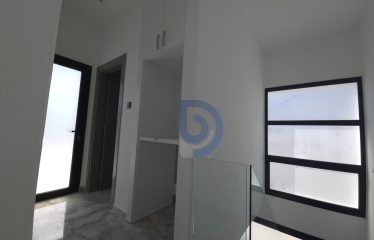 Kıbrıs Girne Lapta Bölgesi Satılık Lüx Sıfır 3+1 Villalar