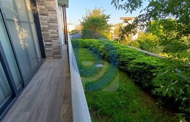 Kıbrıs Girne Lapta Bölgesinde Merkezi Isıtma ve Soğutma Sistemli , Site İçinde Satılık 1+1 Daire