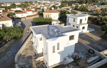 Kıbrıs Girne Çatalköy Satılık 3+1 Sıfır Villalar
