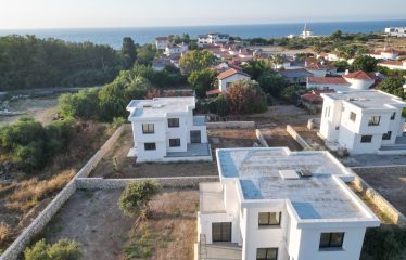 Kıbrıs Girne Çatalköy Satılık 3+1 Sıfır Villalar
