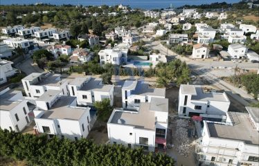 Kıbrıs Girne Edremit Satılık Lüx Modern 3+1 Villalar